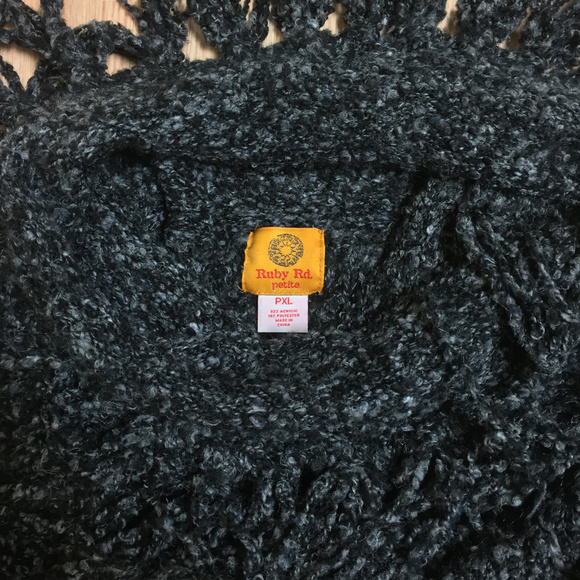 Gray Cowl Neck Marled Sweater NWOT - Picture 7 of 8